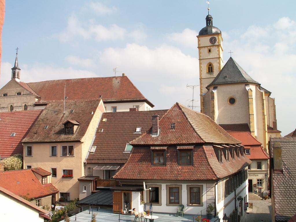 Akzent Hotel Am Bach Dettelbach Exterior foto